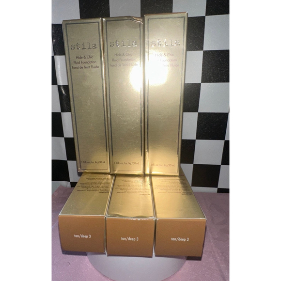 Stila Other - Stila Hide & Chic Foundations (LOT OF 10)